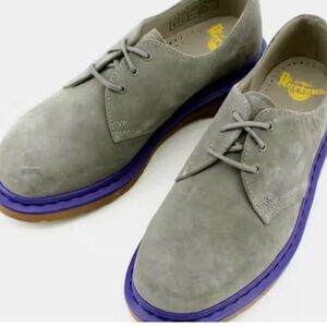 Dr. Martens Gray Oxfords with Purple Sole Unisex Men’s 9/ women’s 10